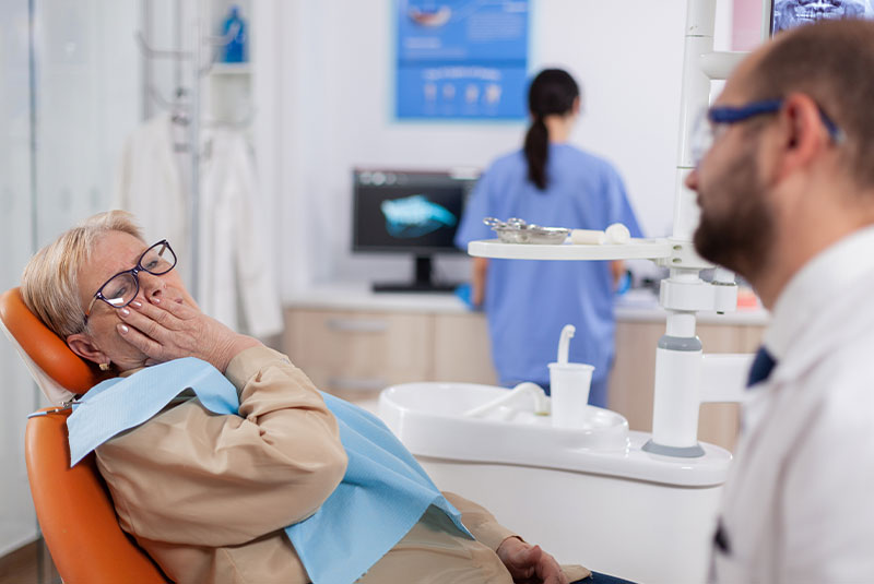 dental patient complaining of pain